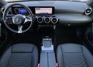 Mercedes-Benz Třídy A Hatchback 1,3 l 120 kw