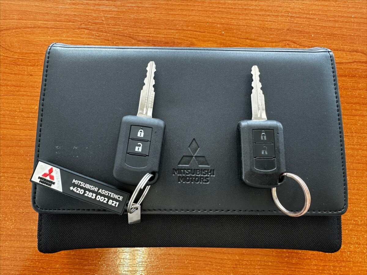 Mitsubishi Outlander Kombi 2,0 l 110 kw