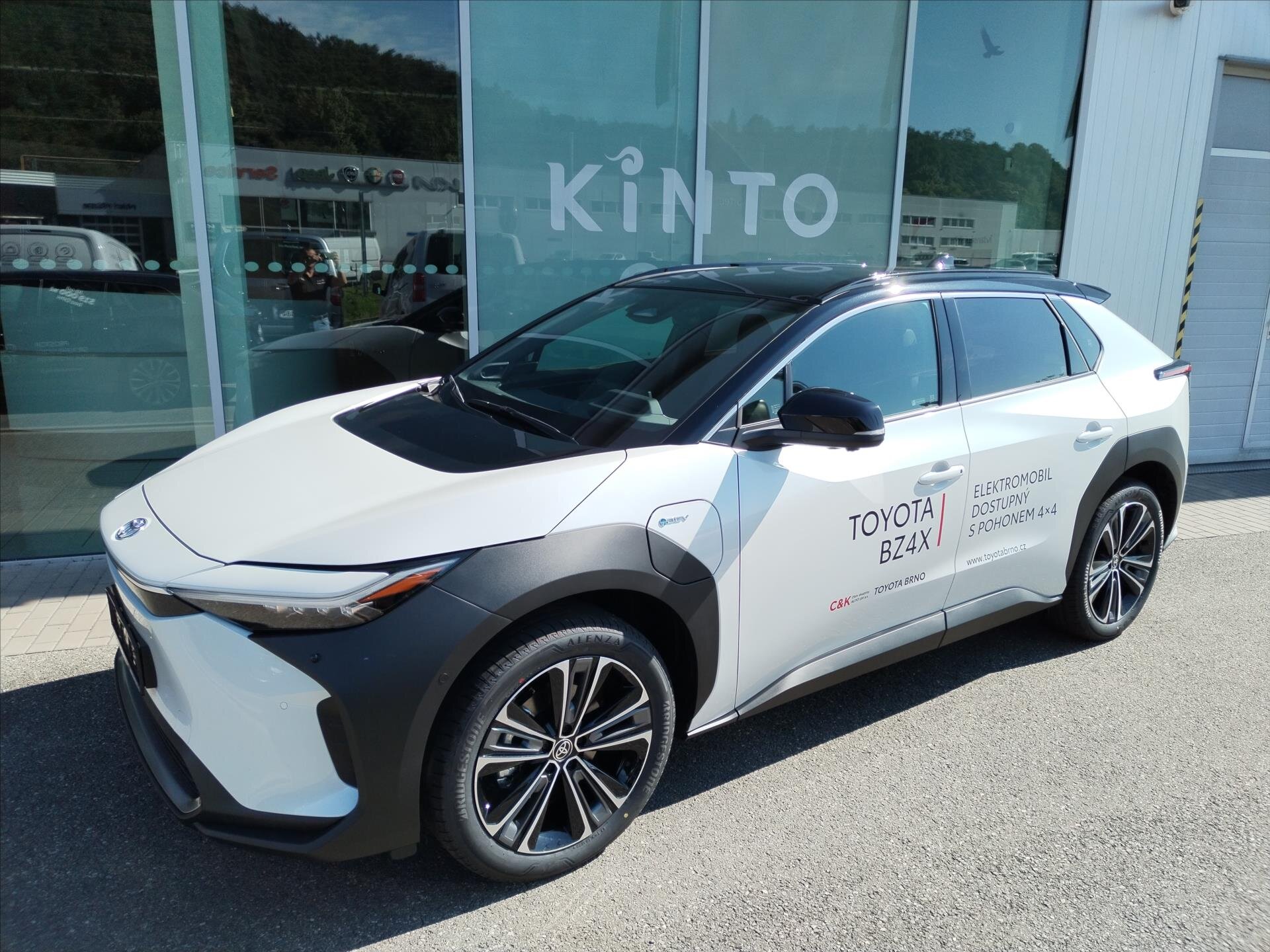 Toyota bZ4X SUV 0,0 160 kw