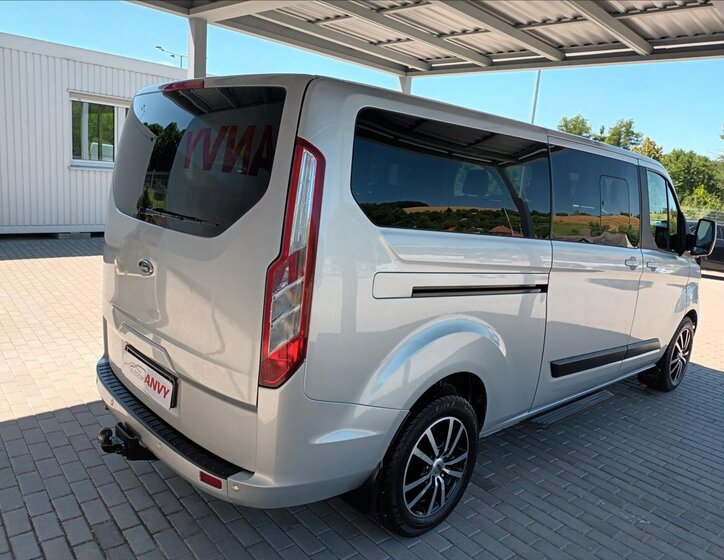 Ford Tourneo Custom VAN-Minibus 2,0 l 96 kw