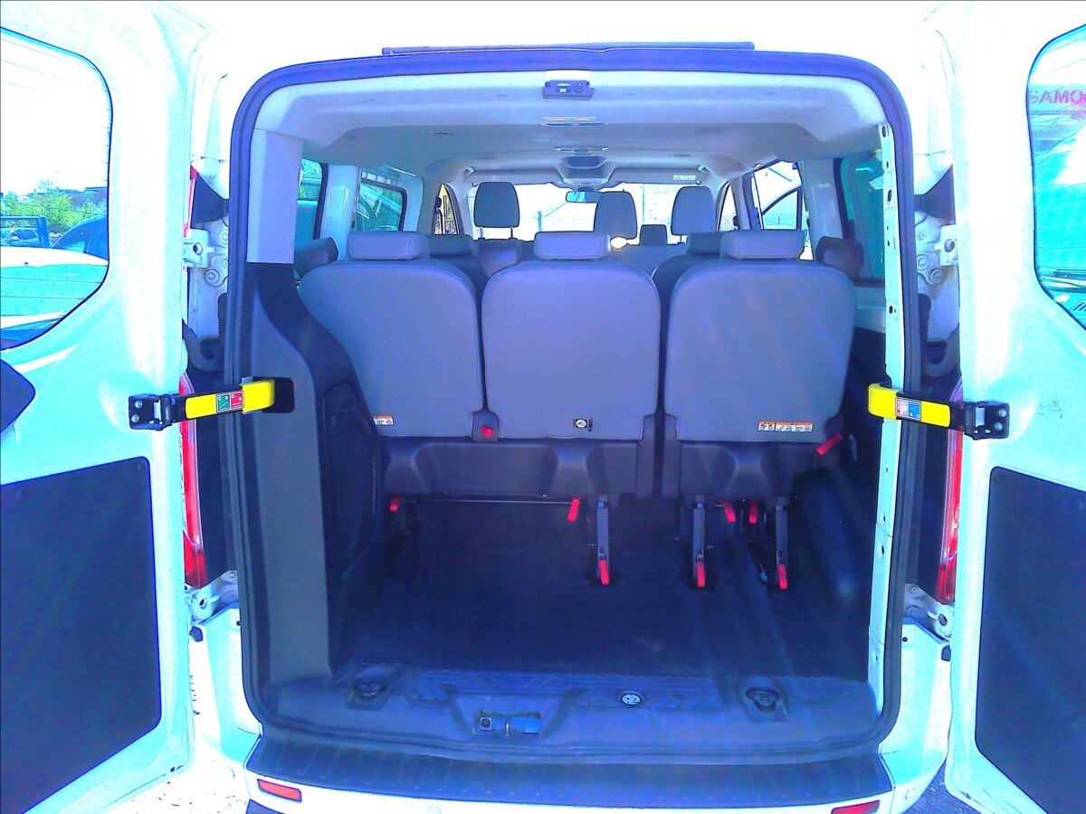 Ford Transit MPV 2,2 l 74 kw