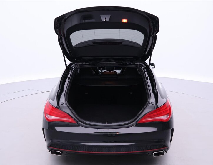 Mercedes-Benz CLA Kombi 2,0 l 155 kw