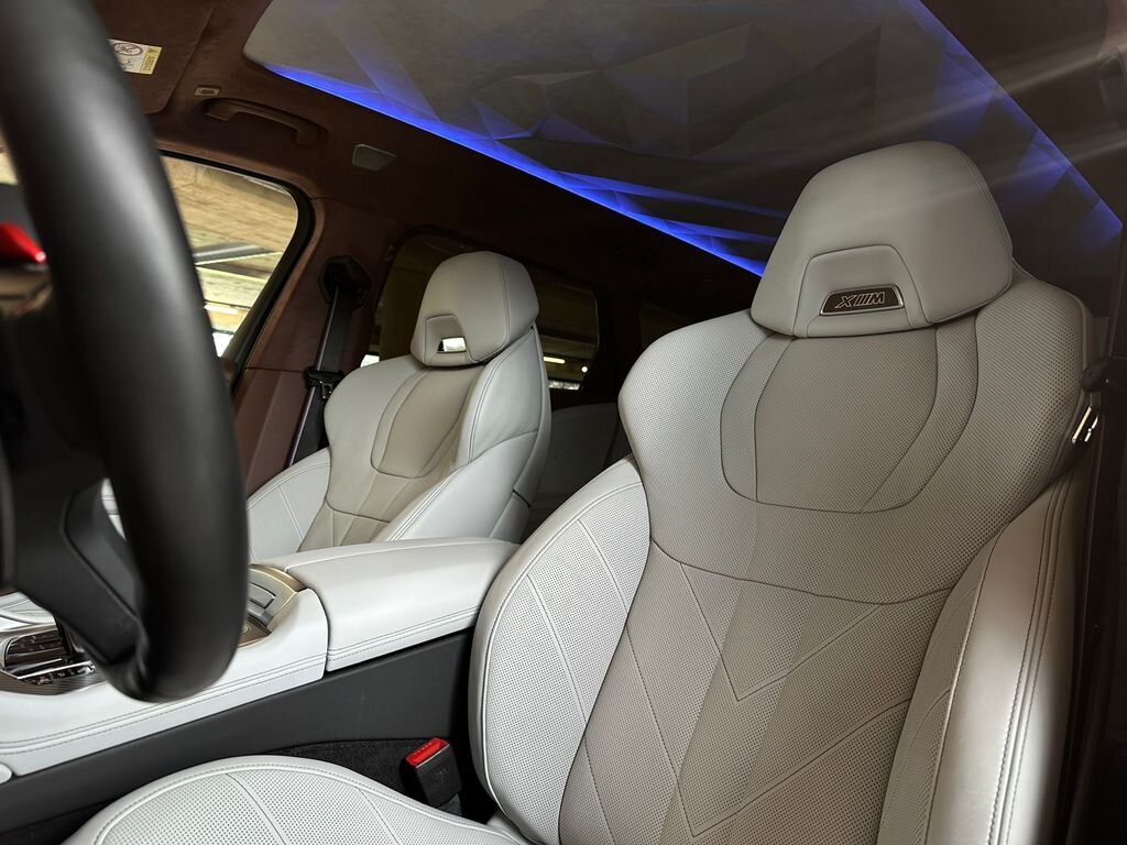 BMW XM SUV / Terénní 4,4 l 480 kw