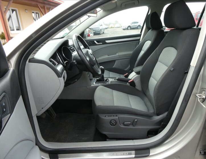 Škoda Superb Kombi 1,4 l 92 kw