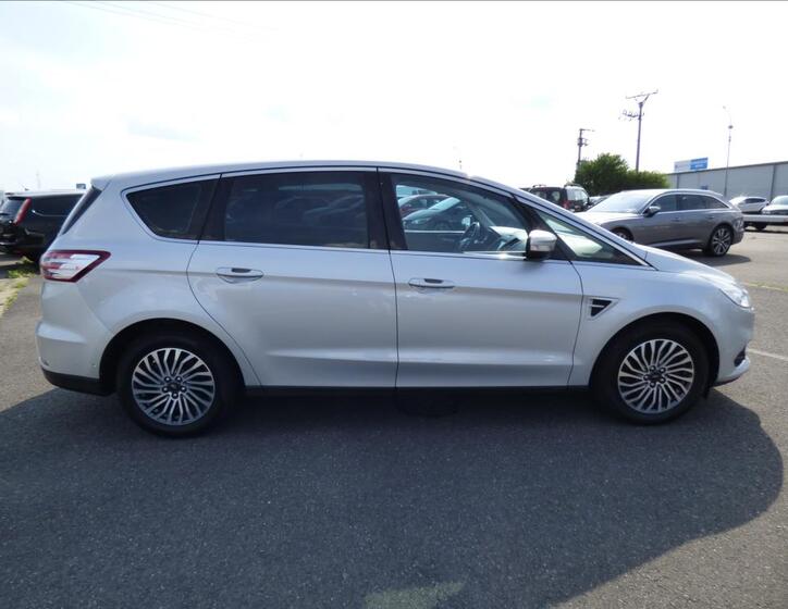Ford S-MAX 2