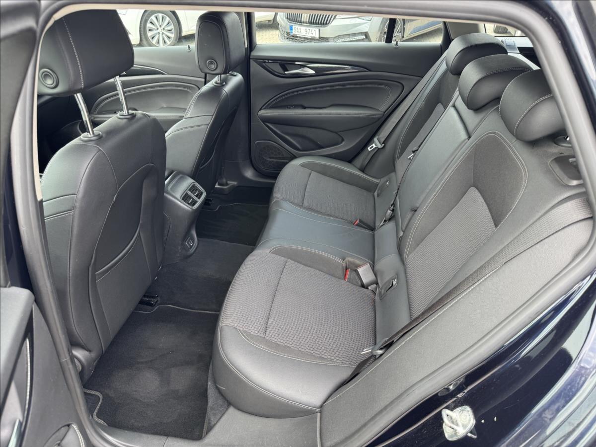 Opel Insignia Kombi 1,5 l 121 kw