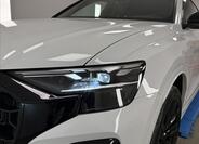 Audi Q8 40