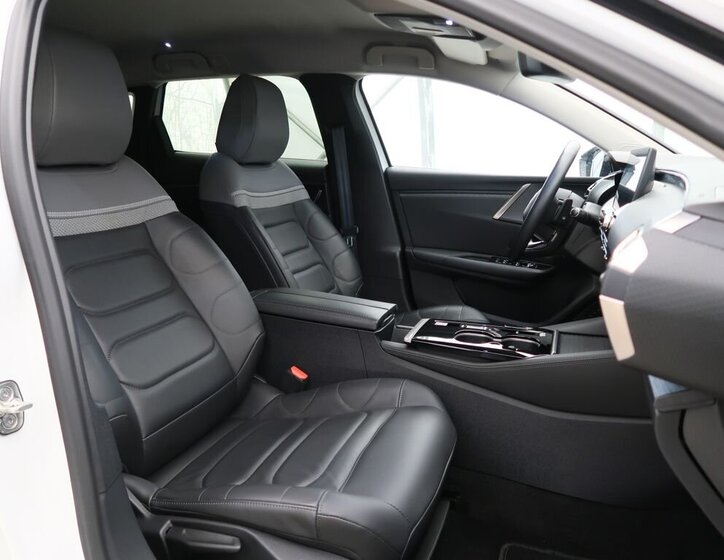 Citroën C5 X Kombi 1,6 l 133 kw