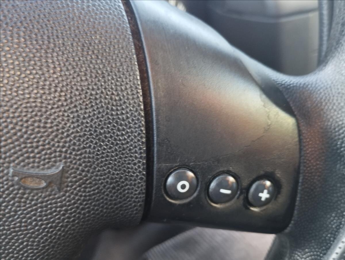 Opel Vectra Sedan 1,8 l 90 kw