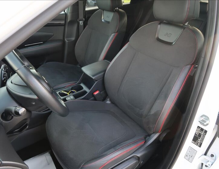 Hyundai Tucson SUV 1,6 l 110 kw