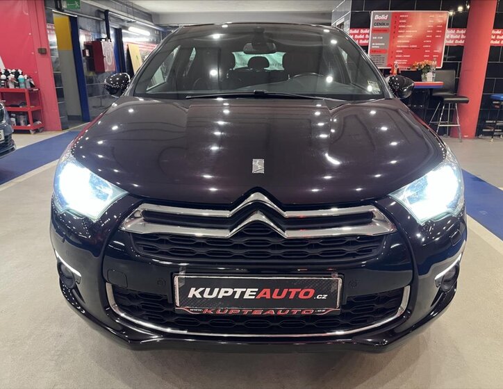 Citroën DS4 Hatchback 1,6 l 147 kw