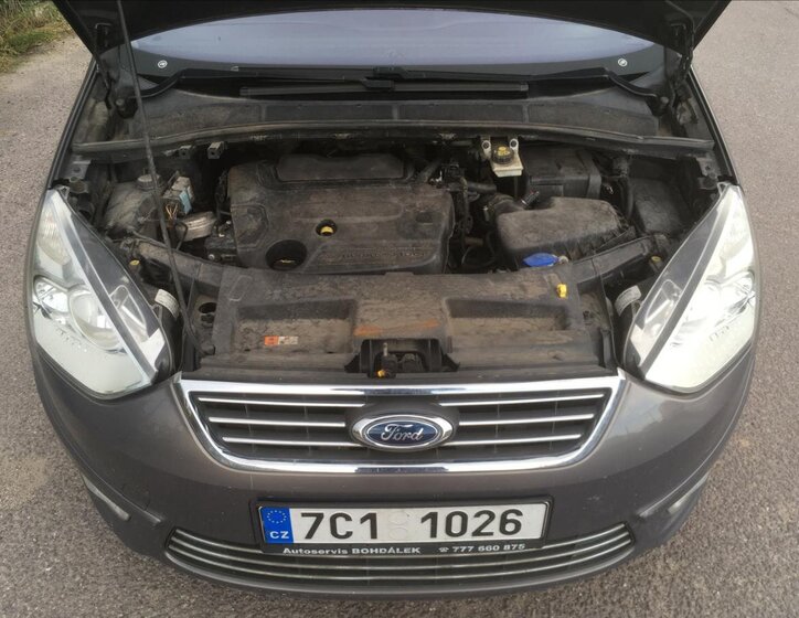 Ford Galaxy Kombi 2,0 l 120 kw