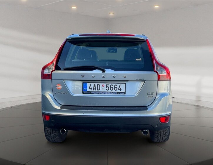 Volvo XC60 SUV / Terénní 2,4 l 158 kw