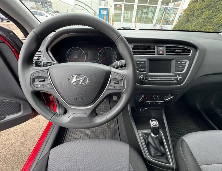Hyundai i20 13