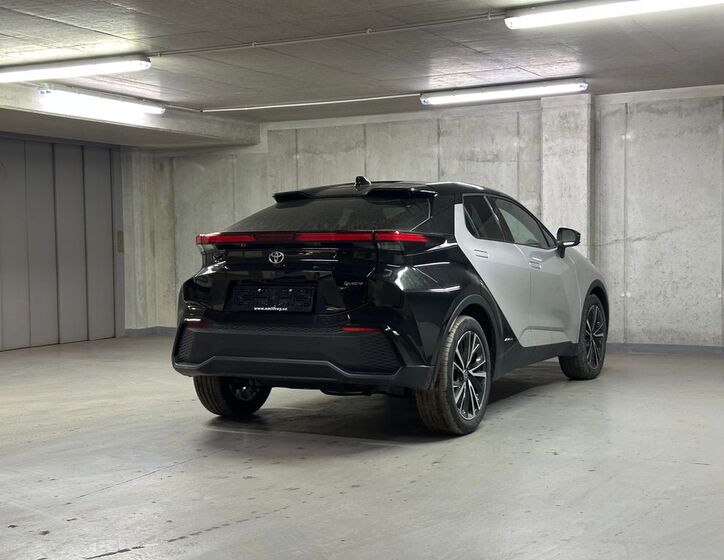 Toyota C-HR 5