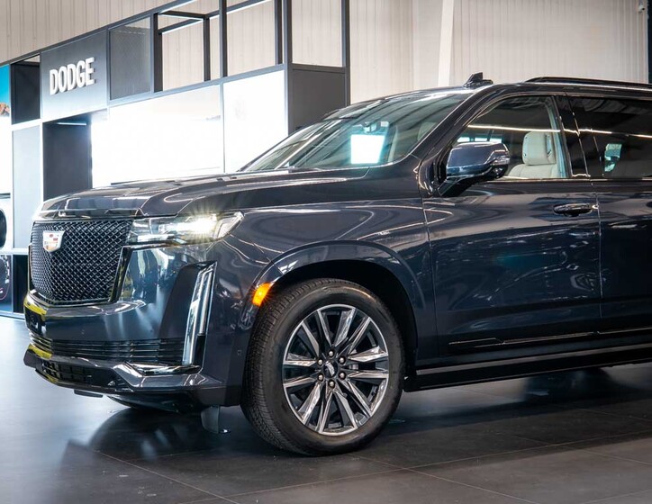 Cadillac Escalade 13