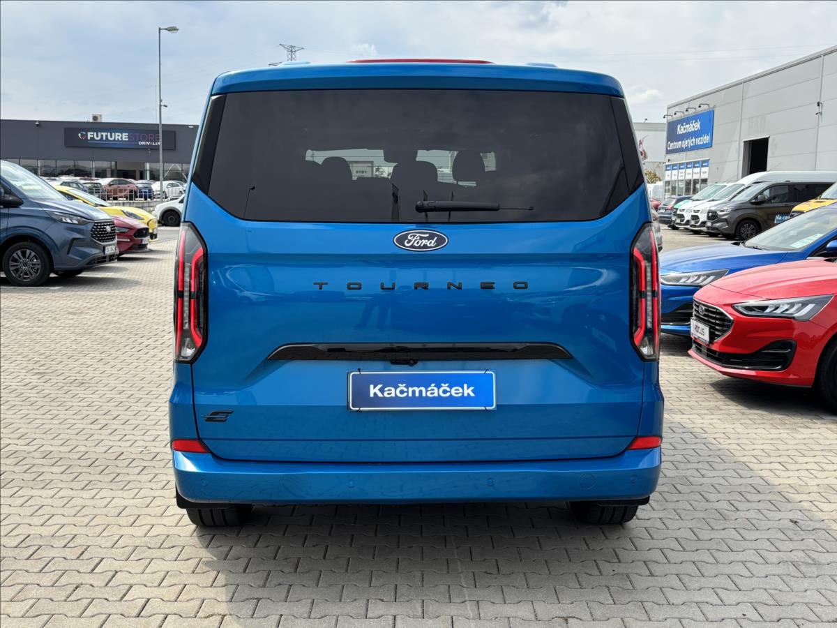 Ford Tourneo Custom