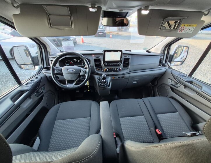 Ford Tourneo Custom MPV 2,0 l 96 kw