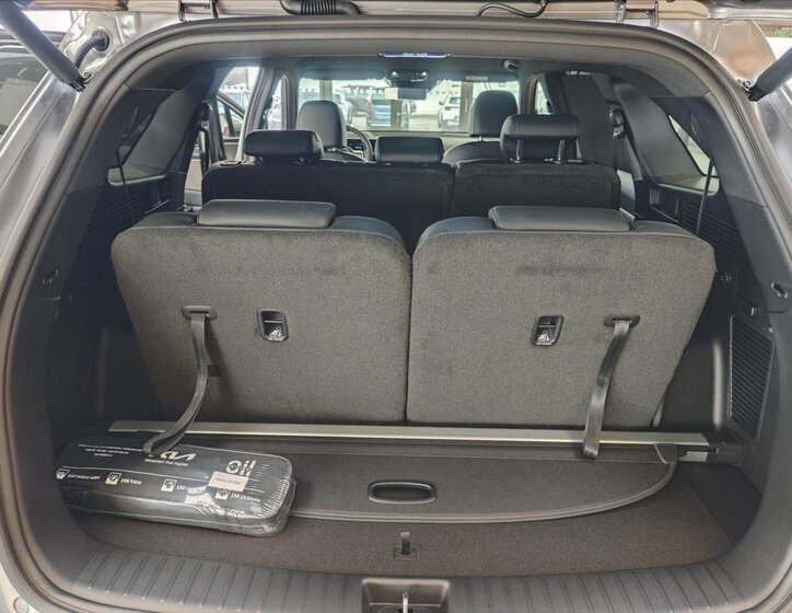 KIA Sorento SUV / Terénní 2,2 l 142 kw