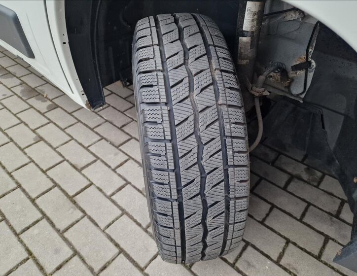 Peugeot Boxer Skříň 2,0 l 96 kw