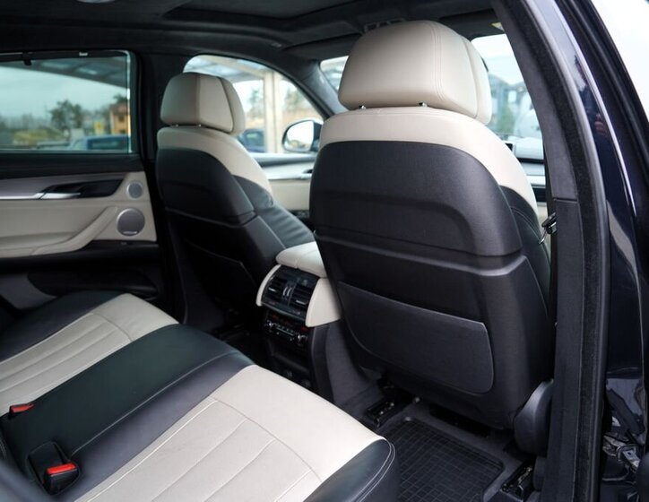 BMW X6 SUV / Terénní 3,0 l 280 kw