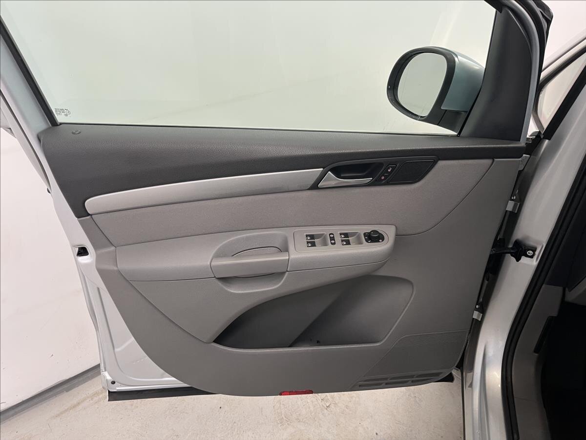 Volkswagen Sharan MPV 2,0 l 130 kw