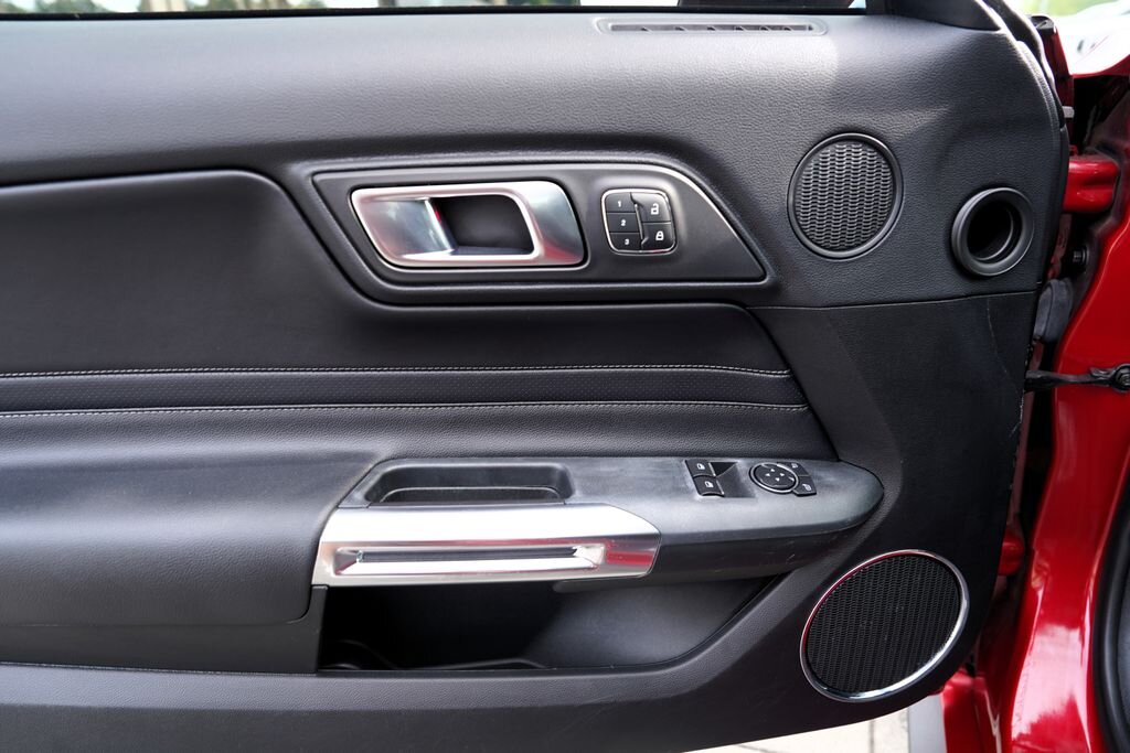 Ford Mustang Kupé 2,3 l 265 kw