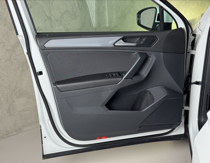 Volkswagen Tiguan 20