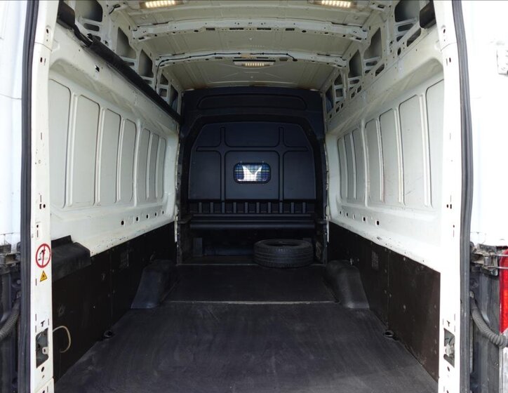 Ford Transit Ostatní 2,2 l 114 kw