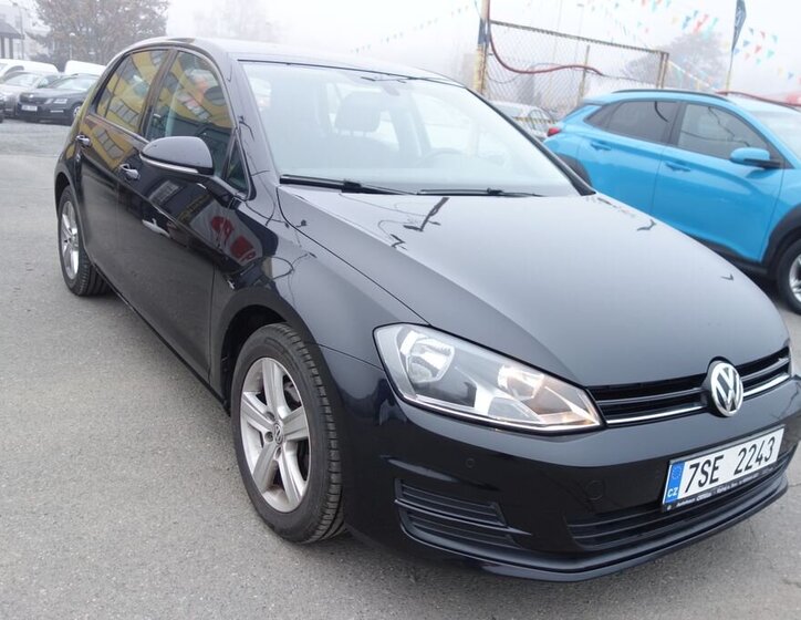 Volkswagen Golf 1