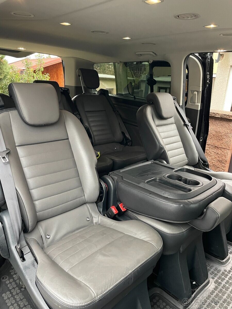 Ford Tourneo Custom VAN-Minibus 0,0 0