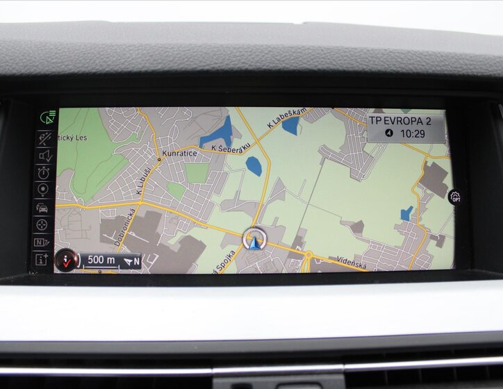 BMW Řada 5 Kombi 2,0 l 140 kw