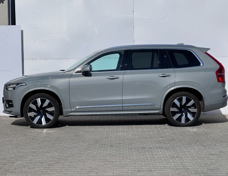 Volvo XC90 4