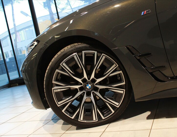 BMW Řada 4 Ostatní 2,0 l 140 kw