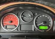 Land Rover Defender 36