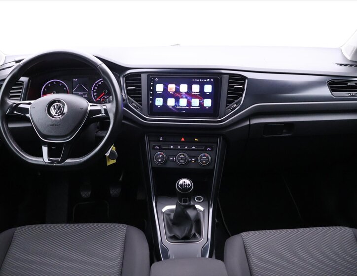 Volkswagen T-Roc SUV / Terénní 999,0 85 kw