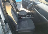 Opel Vectra Sedan / Limuzína 1,8 l 90 kw