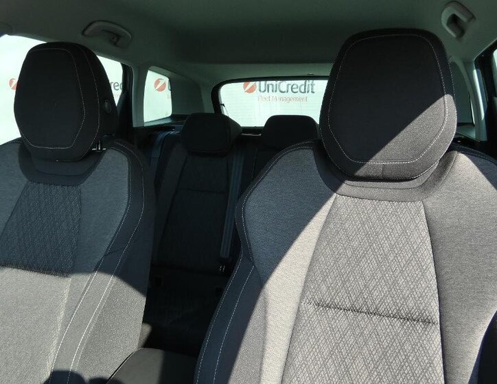 Škoda Karoq SUV / Terénní 1,5 l 110 kw