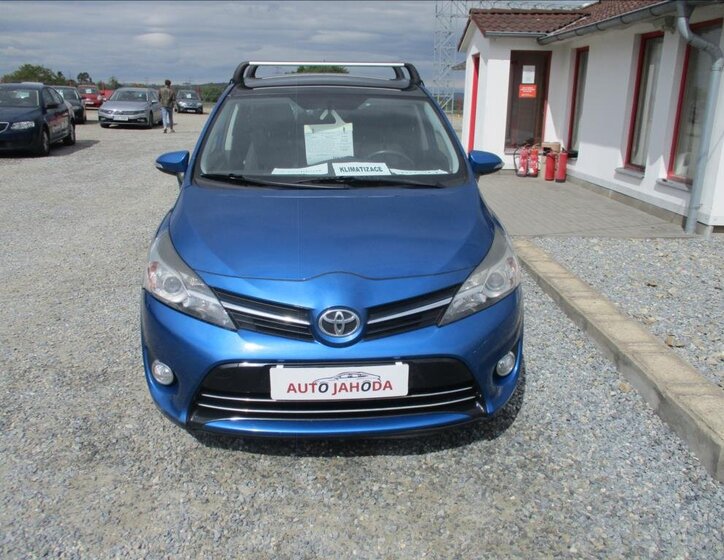 Toyota Verso Kombi 1,6 l 82 kw