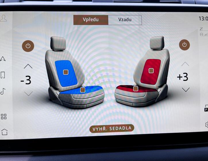 Land Rover Defender 16