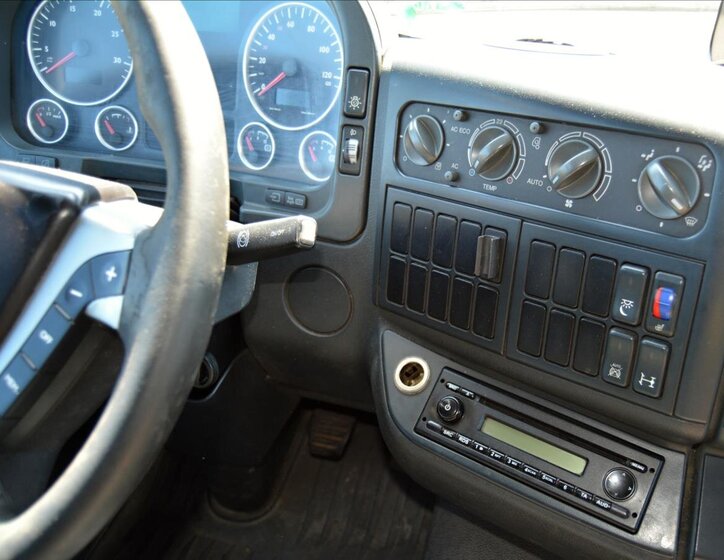 MAN Ostatní Valník 4,6 l 132 kw