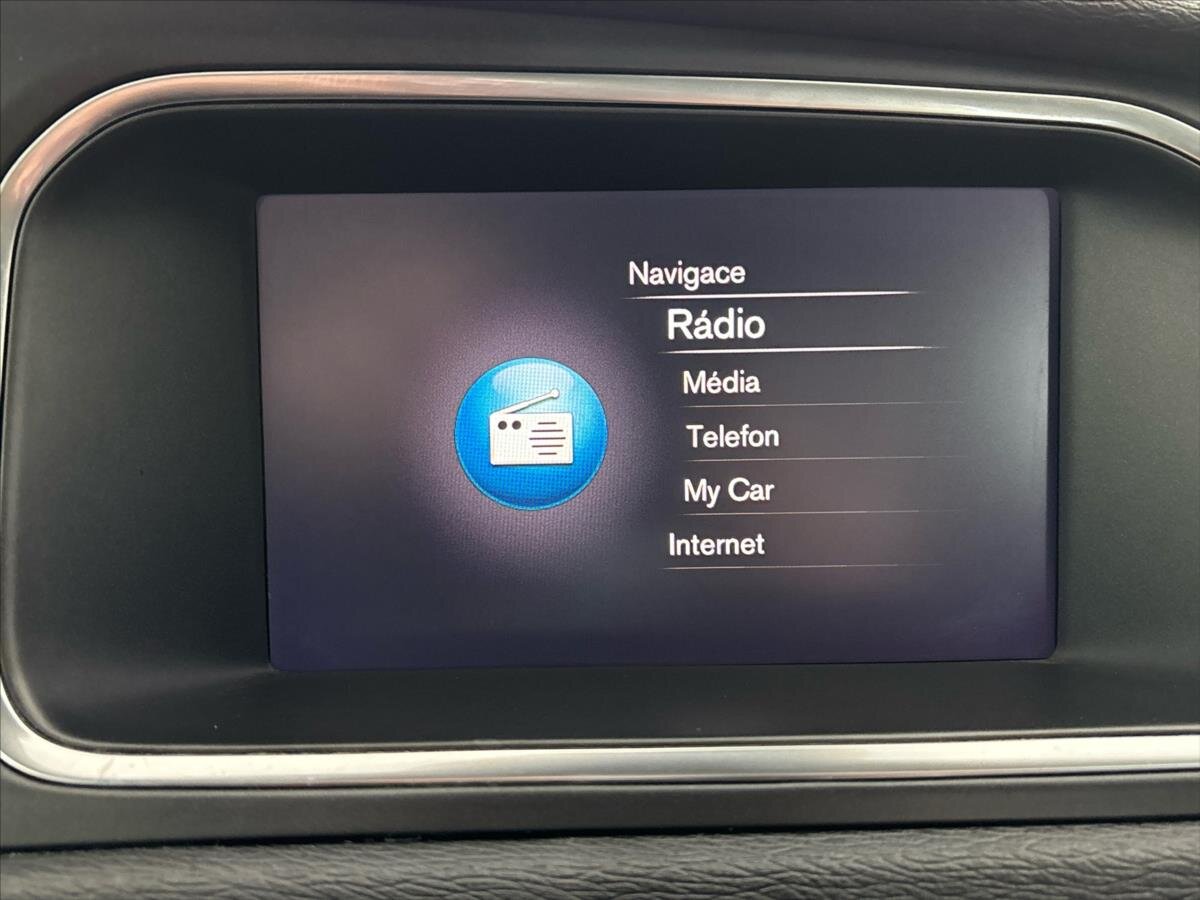 Volvo V40 Hatchback 2,0 l 88 kw