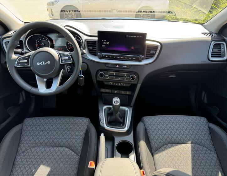 KIA Ceed 29