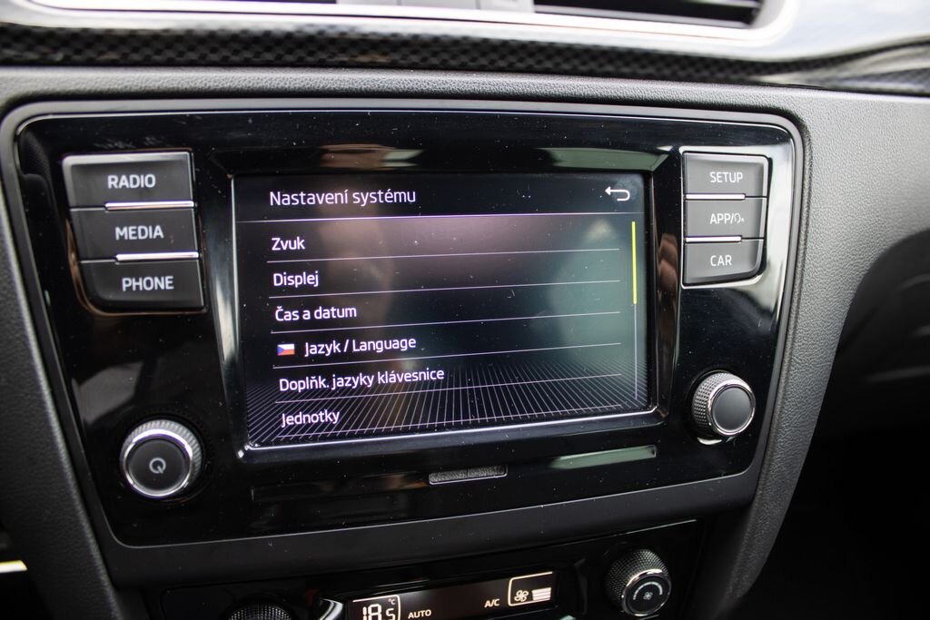 Škoda Rapid Sedan / Limuzína 999,0 81 kw