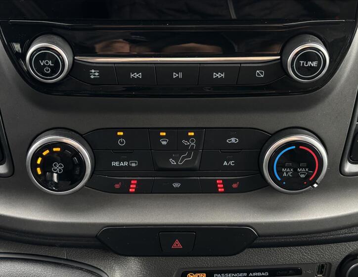 Ford Transit Custom 32