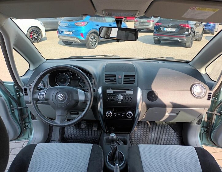 Suzuki SX4 Hatchback 1,6 l 88 kw