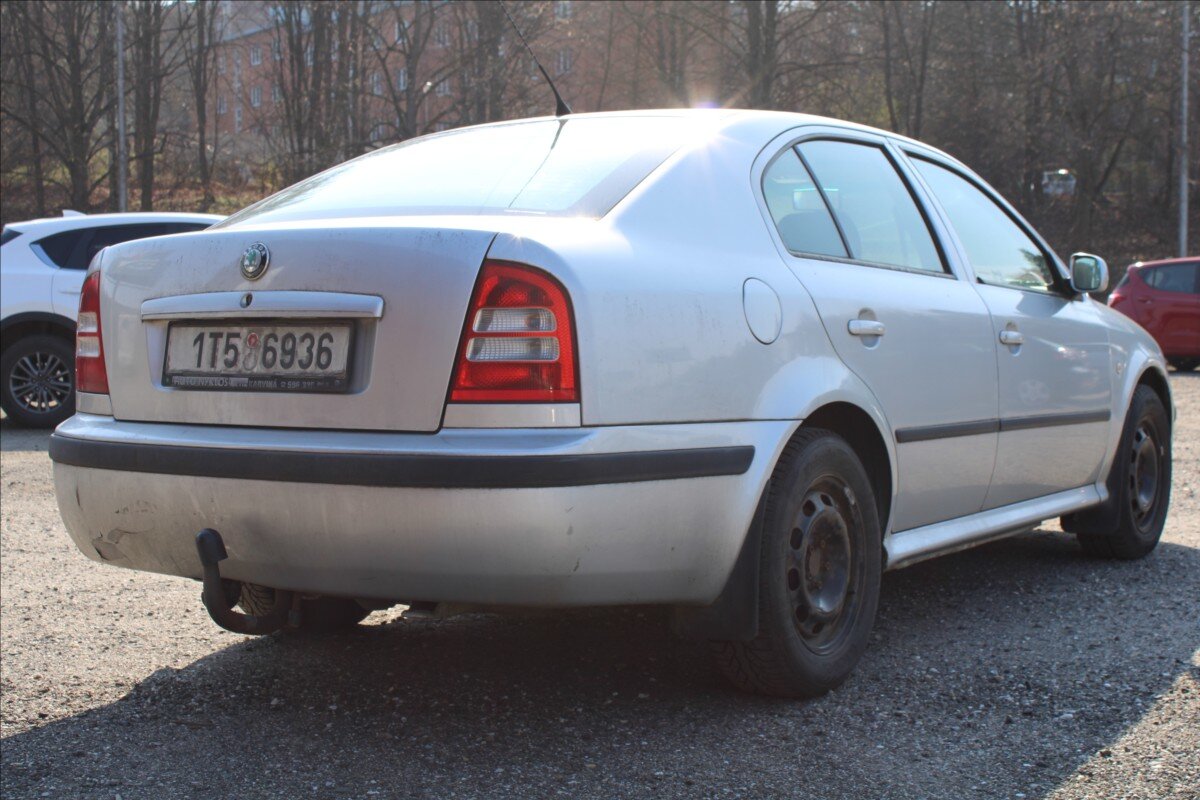 Škoda Octavia Liftback 1,6 l 74 kw