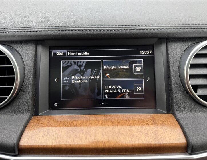 Land Rover Discovery 17