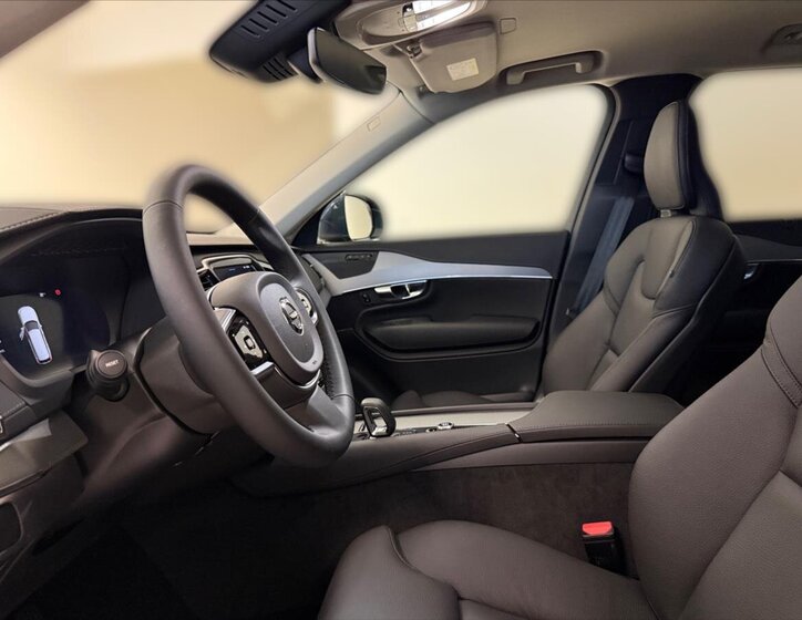 Volvo XC90 SUV 2,0 l 173 kw