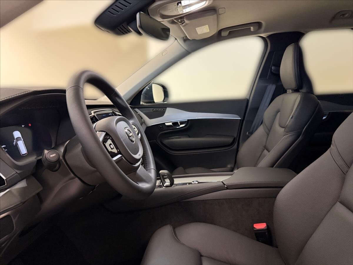 Volvo XC90 SUV 2,0 l 173 kw